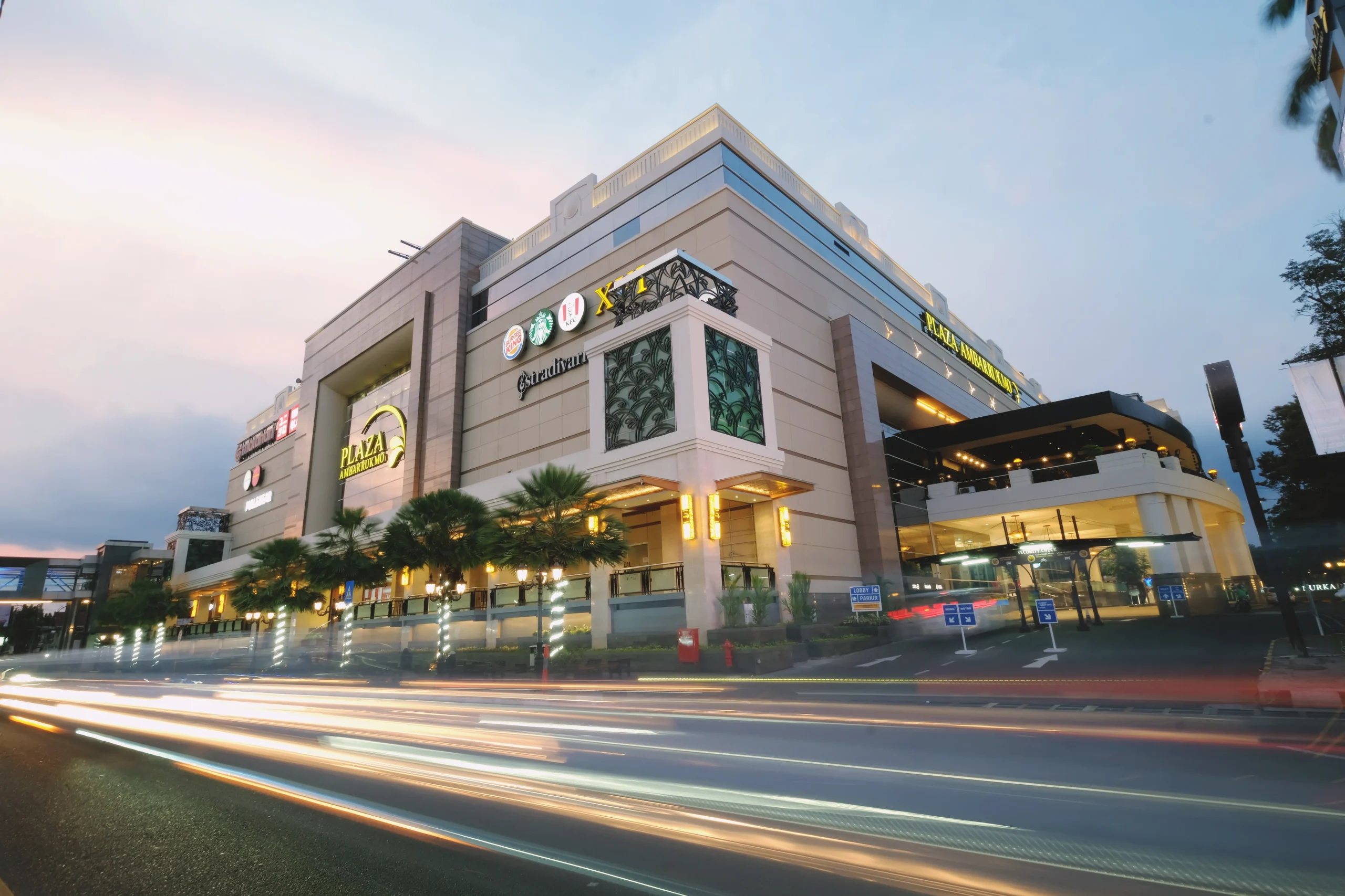 Hotel Dekat Plaza Ambarrukmo Jogja : Pilihan Menginap Strategis di Tengah Kota