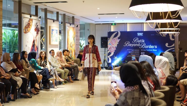 Batik Beyond Borders untuk rayakan hari Batik