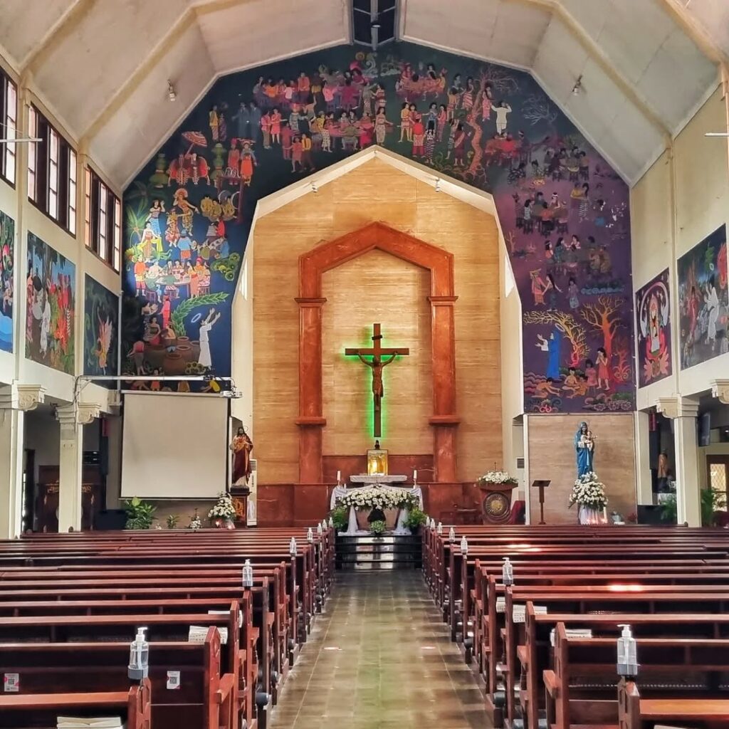 7 Rekomendasi Gereja Dekat GRAMM Hotel untuk Merayakan Natal Dengan Khidmat