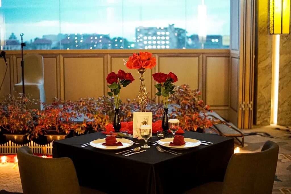Valentine Dinner Eksklusif GRAMM by Ambarrukmo Yogyakarta : Ciptakan Momen Romantis yang Berkesan