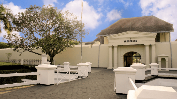 5 Museum di Jogja - BENTENG VREDEBURG