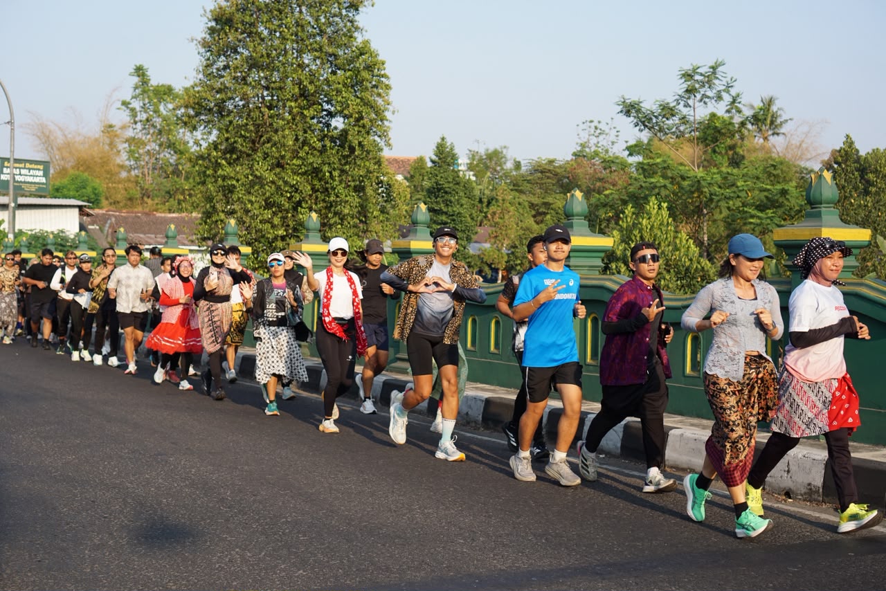 GRAMM HOTEL Hadirkan Batik Run 5K Meriahkan Hari Batik Nasional
